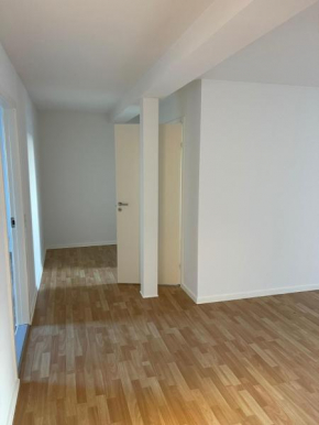 Modern Getaway - 2BR in Center